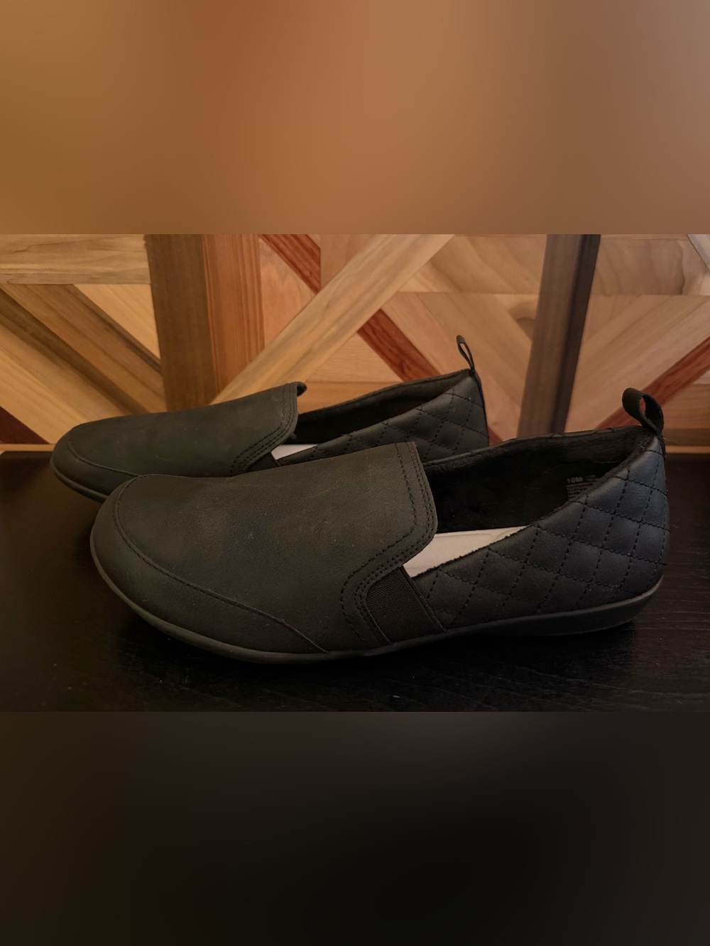 Quilted Slip-On Flats in Black